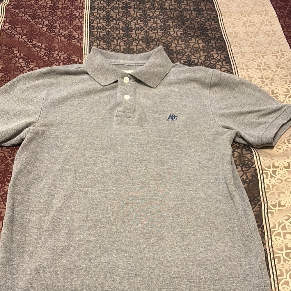 Aeropostale Gray Polo Shirt Classic Design